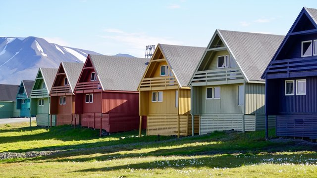 Häuser auf Spitzbergen in Longyearbyen
