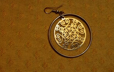 Ohrring aus Silber mit Hänger