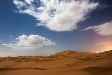 Fototapeta na wymiar sahara desert at night