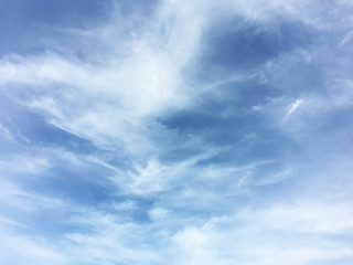 Obraz premium White clouds and blue sky background