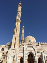 Fototapeta na wymiar Mosque in Egypt