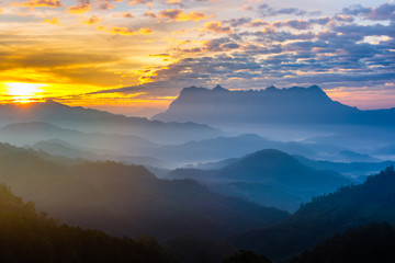 Fototapeta na wymiar Doi Luang Chiang Dao Mountain Chiang mai Thailand