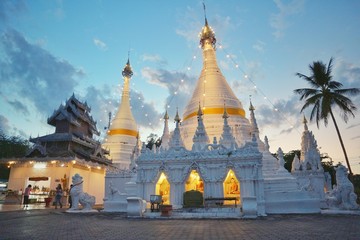 Wat Phra That Doi Kong Moo, Maehongson 
