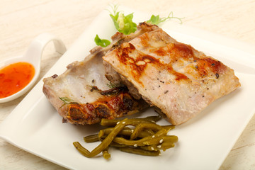 Roasted spare ribs