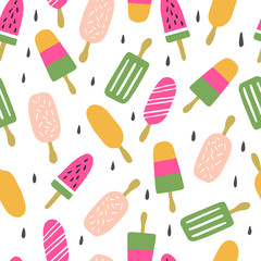 Summer ice cream seamless pattern