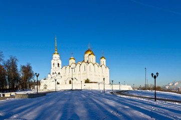 Fototapeta na wymiar Assumption Cathedral in Vladimir, Russia