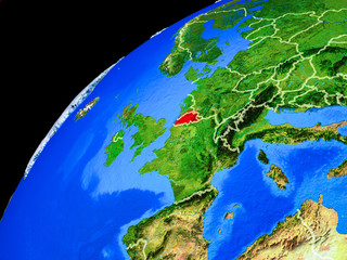 Fototapeta premium Belgia z kosmosu. Planeta Ziemia z granicami państw i wyjątkowo dużą szczegółowością powierzchni planety.
