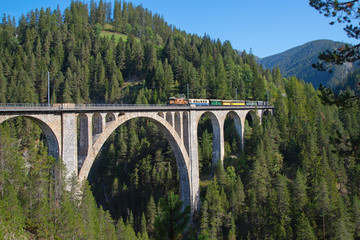 Fototapeta na wymiar Wiesener viaduct