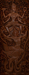 Fototapeta na wymiar buddhistische Wandmalerei mit Struktur und Details - Thailand