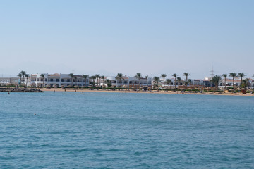 Fototapeta na wymiar Hotel on the sandy beach of the Red Sea Egypt