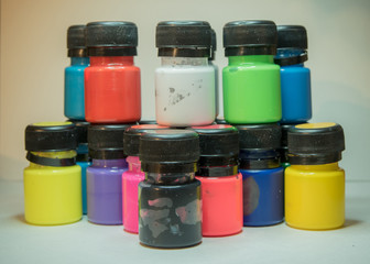 Paint tubes for clothes