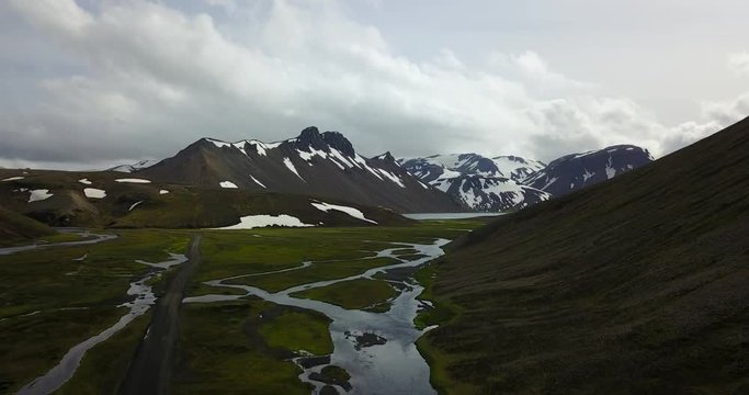 Kirkjufelsvatn am Katla Geopark, Island