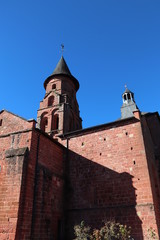 Fototapeta na wymiar Nouvelle-Aquitaine - Corrèze - Collonges-la-Rouge - Clocher de l'Eglise Saint-Pierre