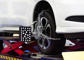 Obraz na płótnie Canvas Automobile service for fixing, car service in the garage