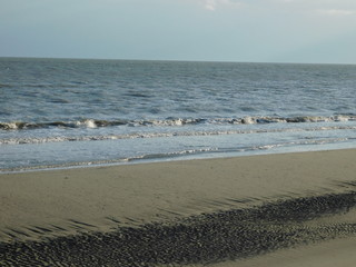 il mare in una giornata autunnale con il sole