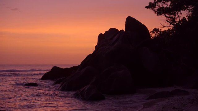 Coucher de soleil sur les Seychelles