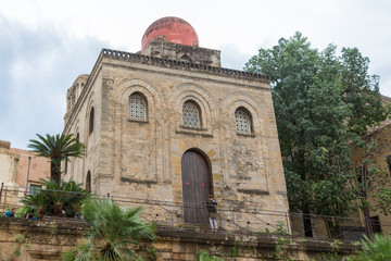 Fototapeta na wymiar Medieval Church Saint Mary of the Admiral in Palermo (Santa Maria dell'Ammiraglio