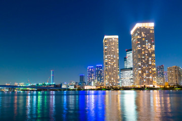 Fototapeta premium 東京都豊洲から見た晴海方面