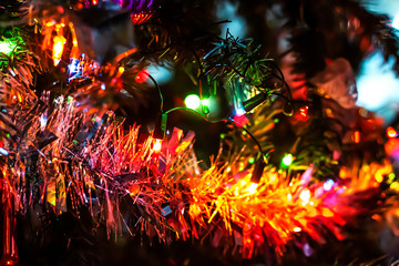 Obraz na płótnie Canvas Light from the Christmas tree decoration according to the festival.