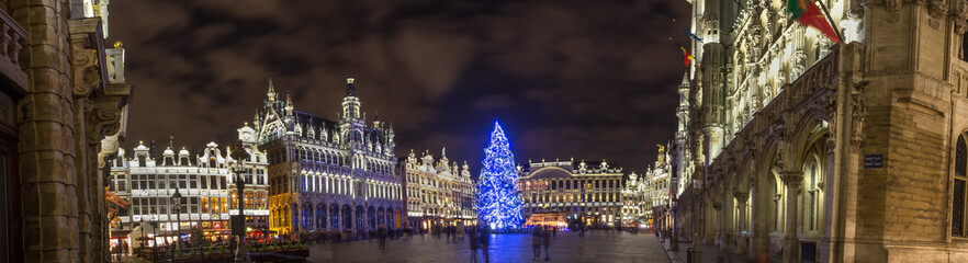 grote markt place on a christmas evening brussels belgium high definition panorama