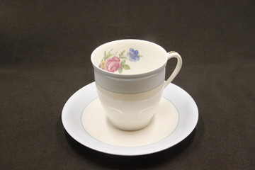 Tasse en porcelaine
