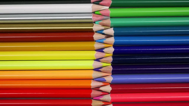 Zipper from colored pencils, stop motion