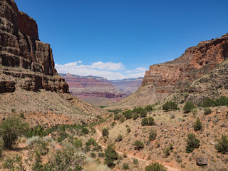 Fototapeta premium View from the Bright Angel Trail descending toward Indian Garden Gampground in Grand Canyon National Park, Arizona.