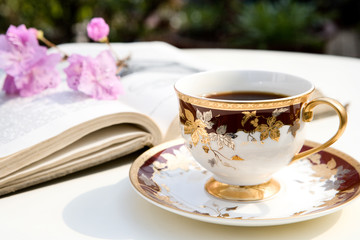 Time for a coffee break in nice garden