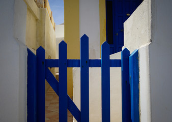 Portail bleu grecque