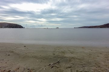 Pose longue de la mer dans une baie à Leros Grece
