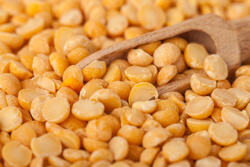 Dry dry peas in the wooden spoon, healty food