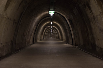 Fototapeta na wymiar Old tunnel under the city