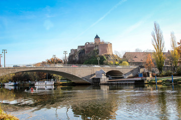 Saale mit Burg Giebichenstein, Halle Saale