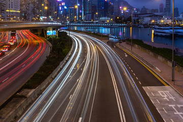 Obraz premium Causeway Bay, Hong Kong - December 05, 2018 : Hong Kong central business district at night with light track