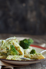 Wholegrain Pasta with broccoli and walnuts cream