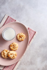 Milk and Raisin Cookies - Vertical Image