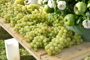 Cachos de uvas verdes