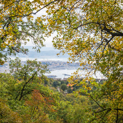 Blick auf Triest aus dem Karstgebirge