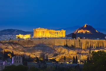 Foto op Plexiglas Uitzicht op de Akropolis bij nacht, Athene, Griekenland © sborisov