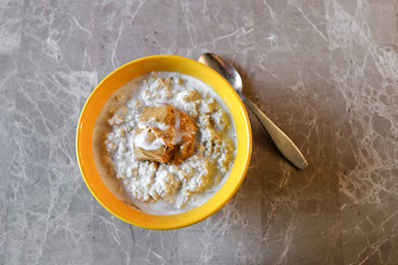 Vegan Savory Breakfast Food of Peanut Butter Oatmeal 