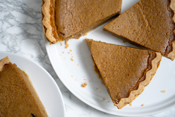 Allergen free pumpkin pie for Thanksgiving made with gluten free crust and almond milk