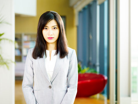 portrait of a young asian business woman