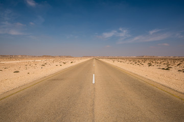 Fototapeta na wymiar Remote road in Oman
