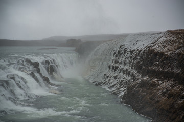 Gulfoss Wasserfall Island // Gullfoss Waterfall Iceland