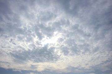 Bew&ouml;lkt, Wetterumschwung, Schlechtwetterfront &uuml;ber dem Meer