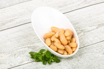 Baked white bean