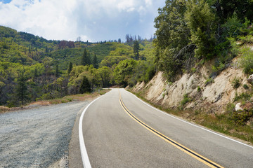 Mountain road with views of nature in Sequoia National Park