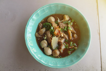 Stewed pork soup with morning glory and bean sprout