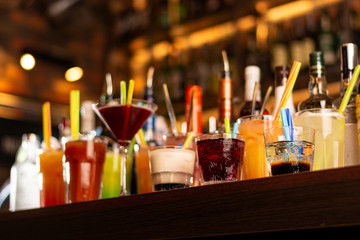 a lot of drinks on bar © WeźTylkoSpójrz