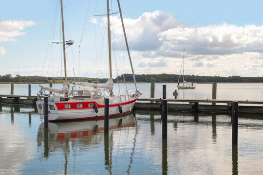 Segeln auf der Insel Rügen, Güstrow, Hafen, Panoramablick 